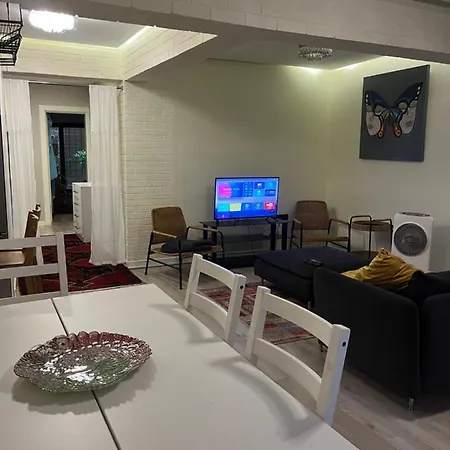 Апартаменты Nomadic House
